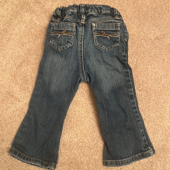 Free with purchase - Picture 2 of 3